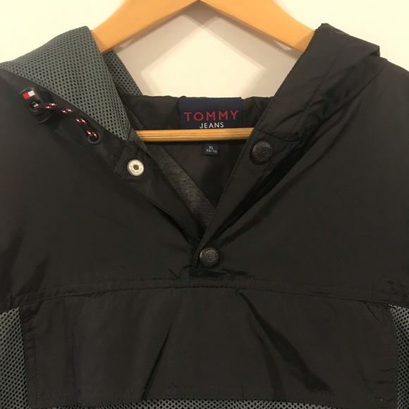 Tommy Jeans pullover Windbreaker. SZ XL - Picture 2 of 8